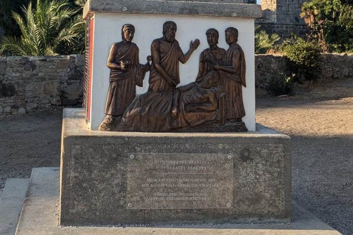 Hippocrates as a teacher monument, Kos by Serena Giacalone - 04.jpeg